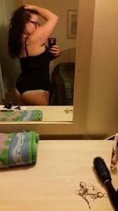 Hot blonde milf Katie totally naked!