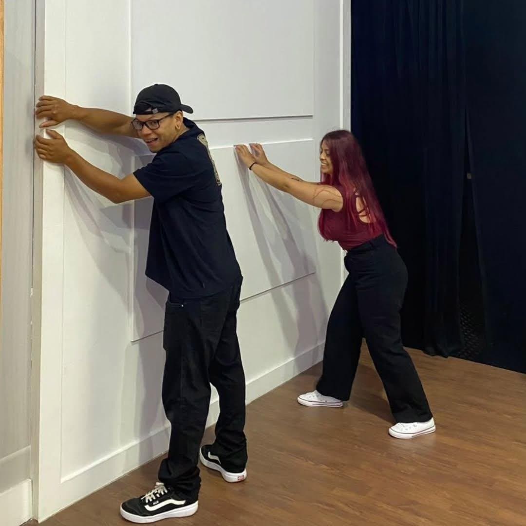 Novinha rabuda do corno. Dava pra geral e hoje em dia se faz de santa. Hellen Santos de Jaraguá SC