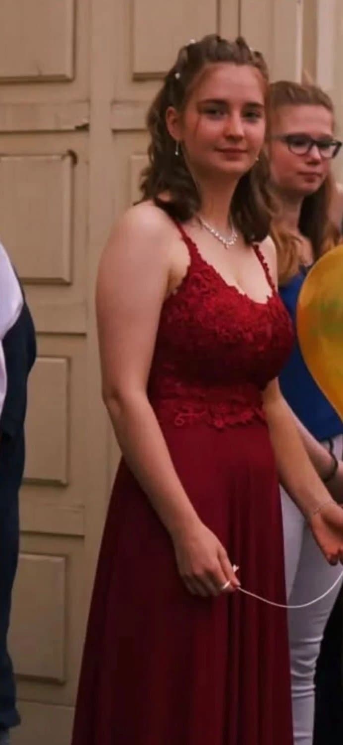 Wer möchte gern schreiben über Jara. ???‍♀️?wäre so geil wäre es freeuseslut Session im Profil