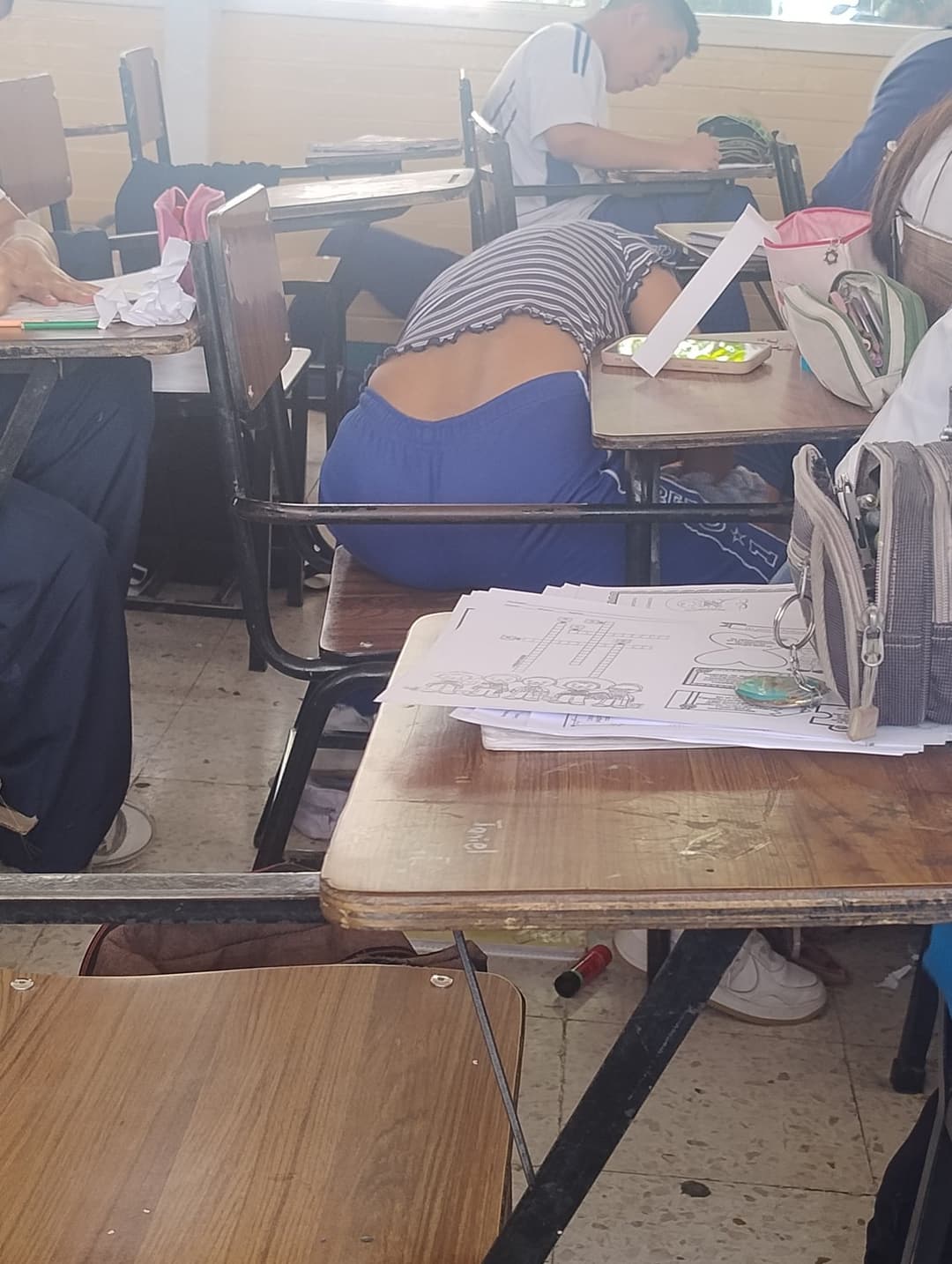 Más fotos de culos de Estudiantes marcados bien calientes