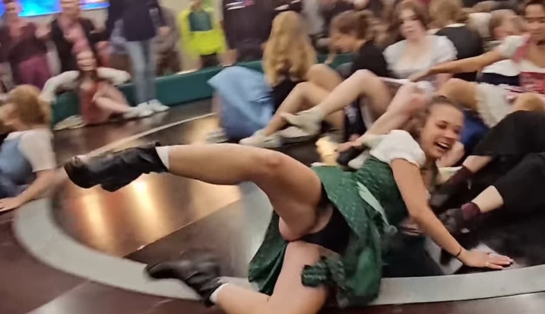 Devils Wheel Upskirts Pt. 1