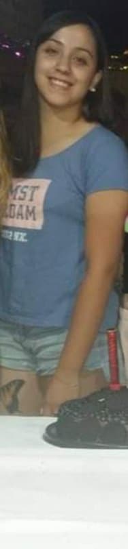 Click to view full size Micaela! tremenda putita del int de CBA! comenten si la conosen!