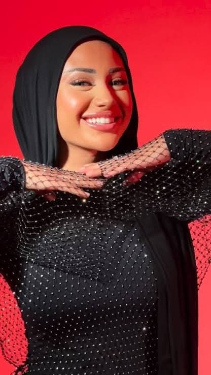 iraqi hoejabi with dsl showing why hijabi bitches r the best ????