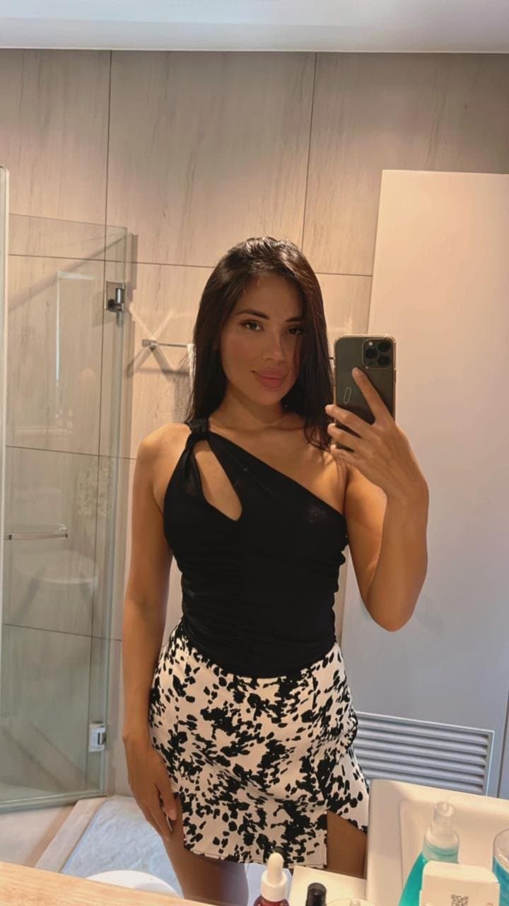 Kazakh whore who loves getting  choked on a big dick