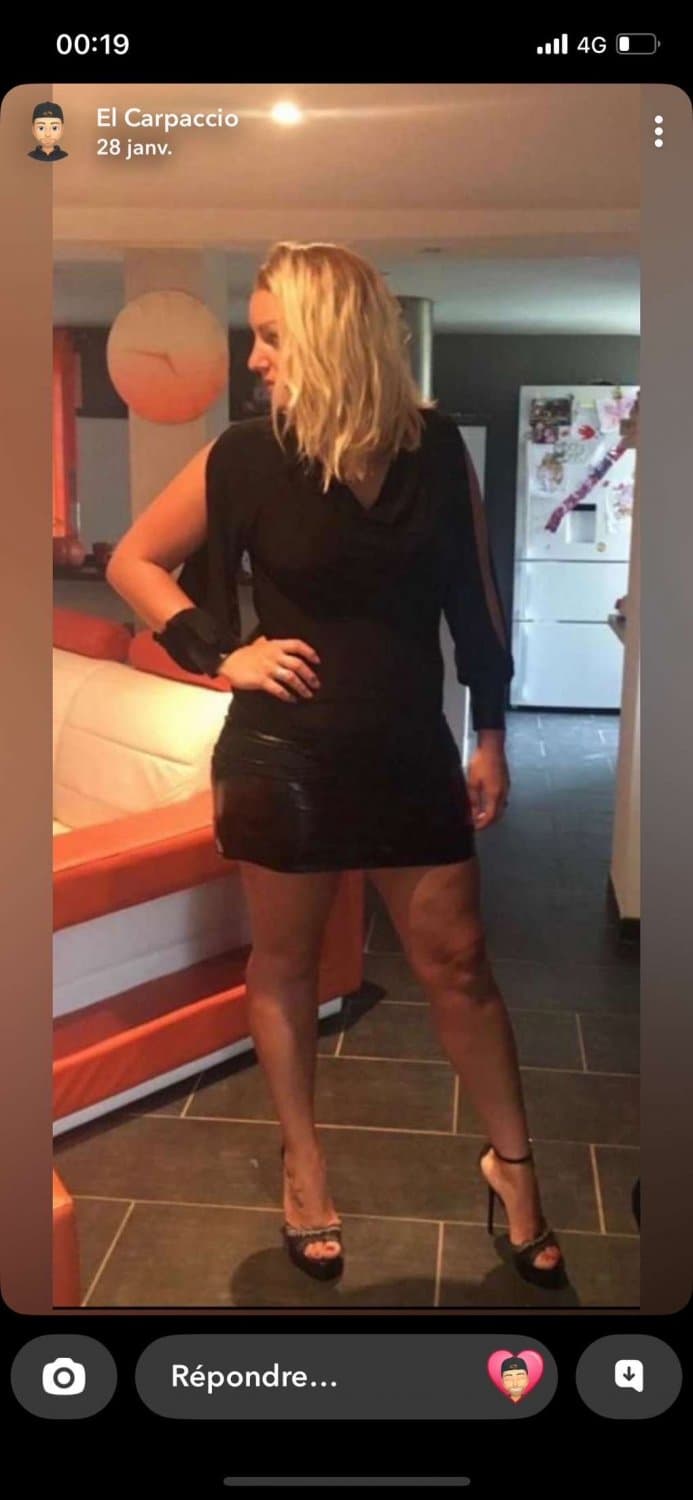 Hot slut sent by a super submissive guy.