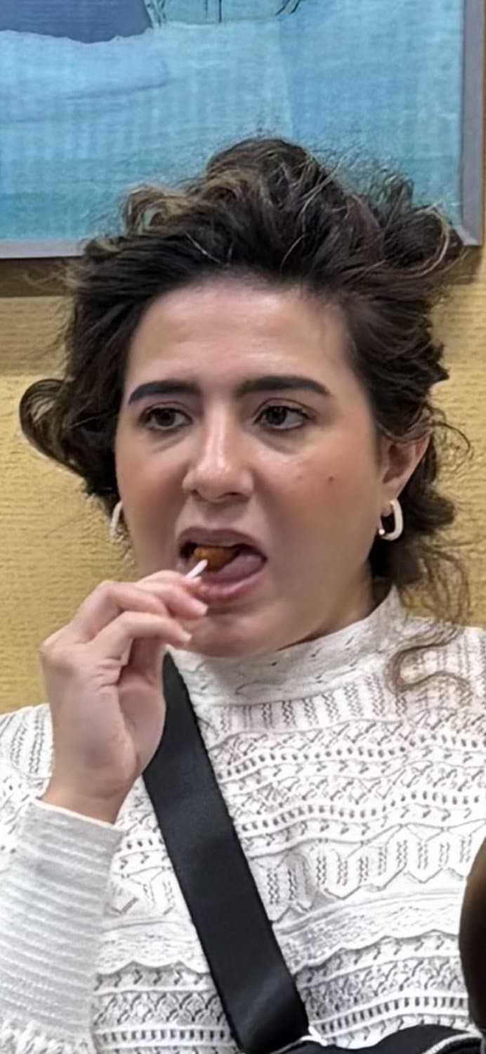 Milf sucking lollipop like a cock, dick practice ??.