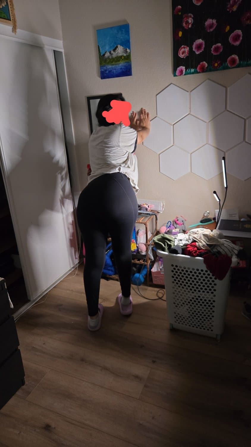 Fine ass latina has my cock throbbing. Rate her and repost the cum toy. Rate in comments!!!!!