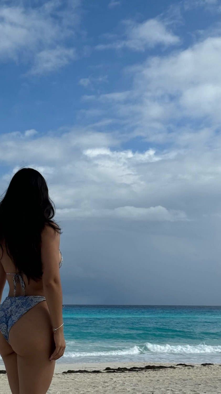 Broken But Cute -- She wants to be seen and used as a cumdump... contact her T.