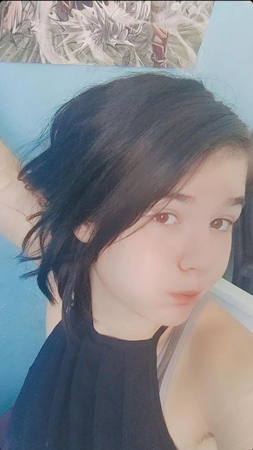 Click to view full size @yuno_.moi on insta/tiktok (gigantic boobs)