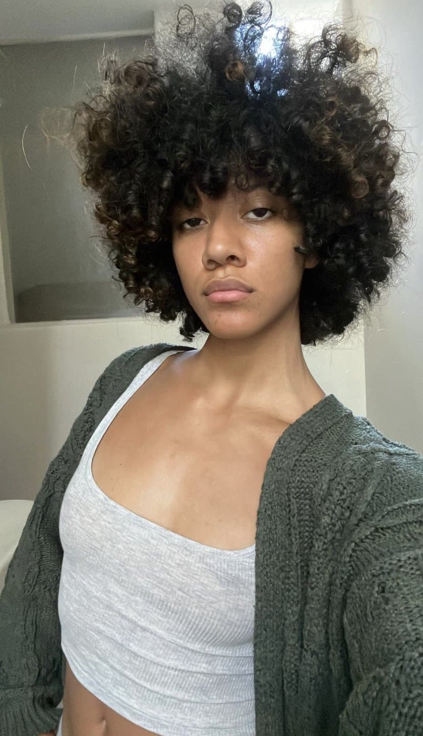 Sexy Lightskin says “Please Fuck Me Daddy”