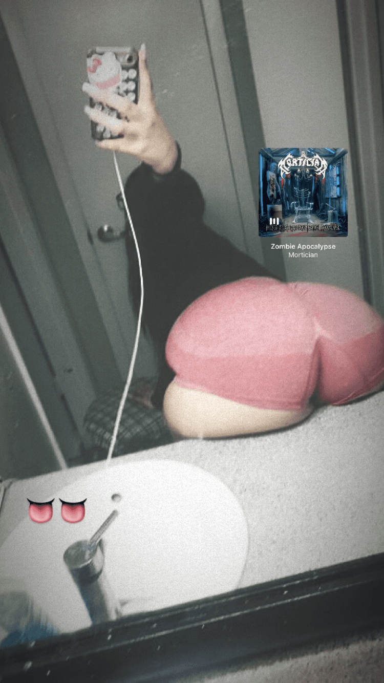 Big booty latina hoes??