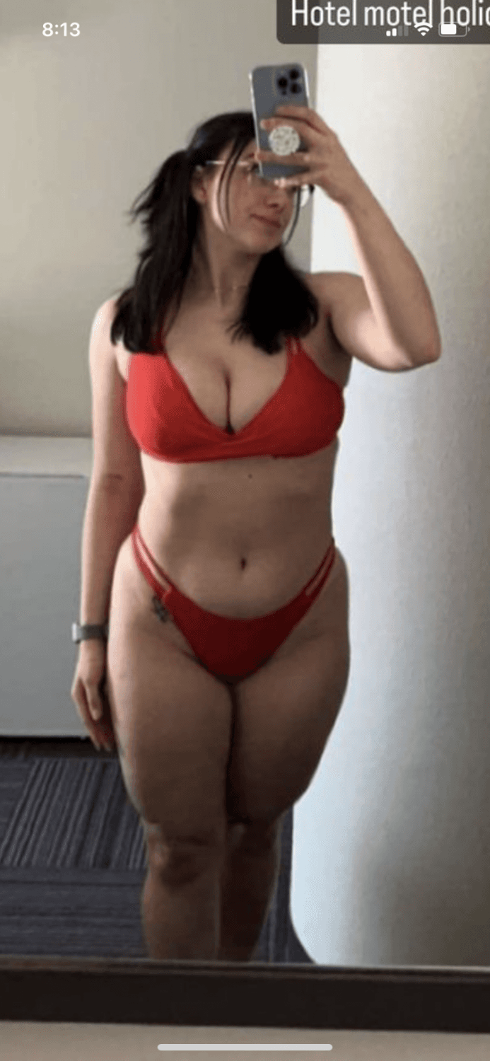 She squeezes her big tits so good and looks amazing kissing her girl