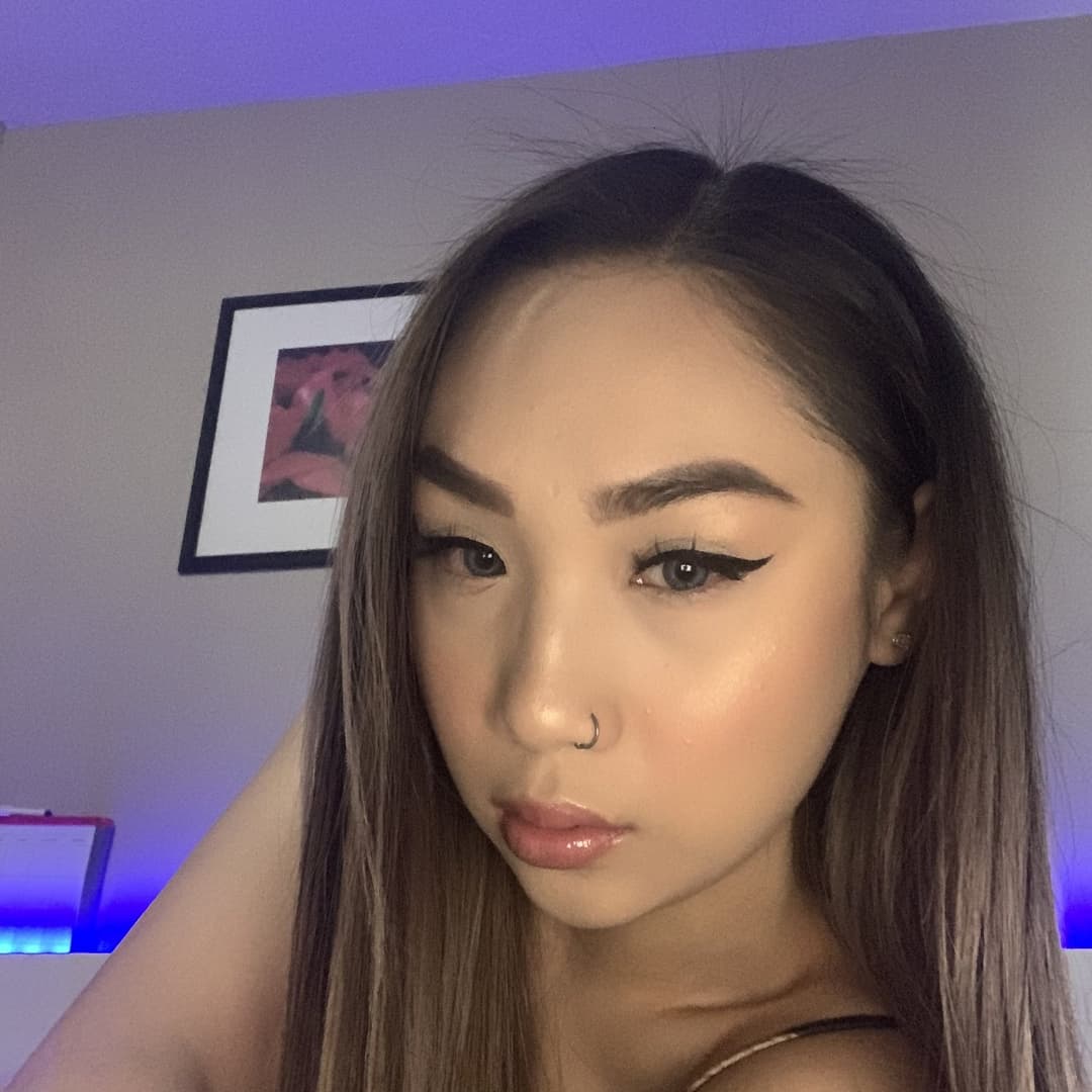 sexy asian slut Leanna