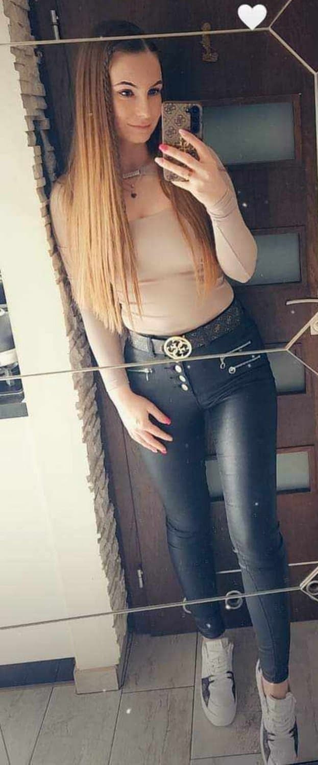 Polish amateur sluts wait for your dick