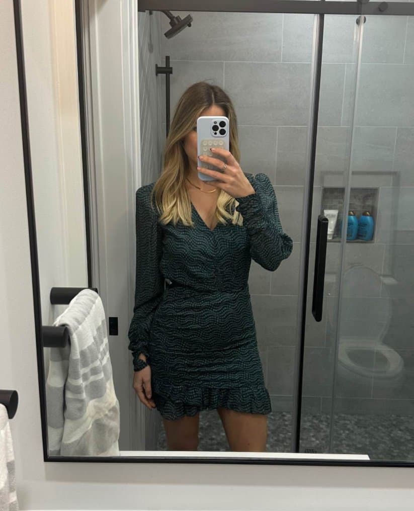 Facebook marketplace slut selling a dress ? Or just being a whore putting herself out there