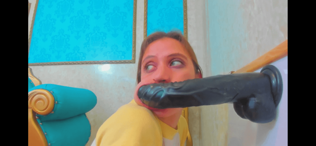 Click to view full size face fuckers and throat holsters