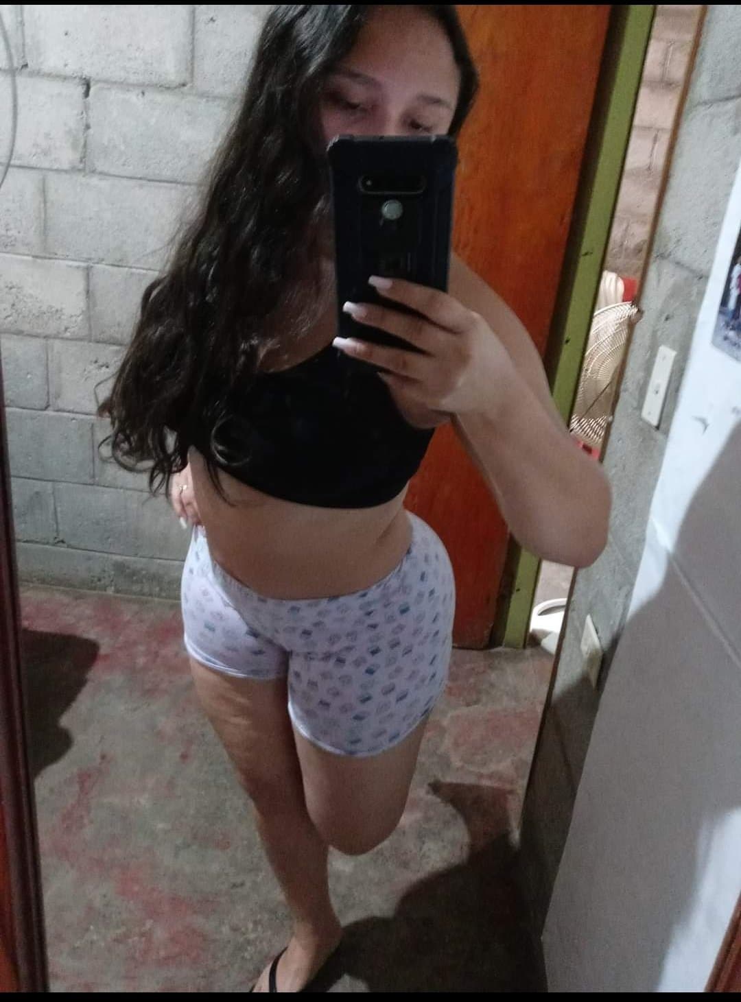 Aporte de un aficionado- mamita con un tremendo y delicioso culote ???❤️❤️