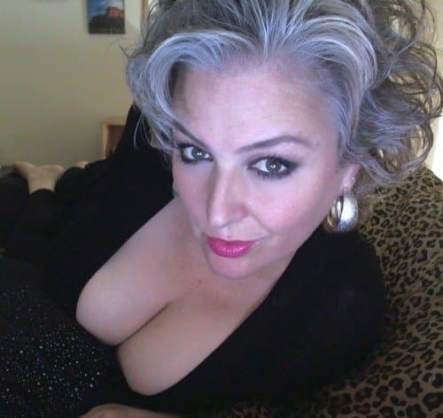 Gorgeous busty classy milf Anna