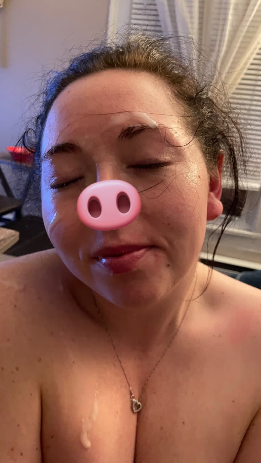 Click to view full size Let’s set a record for reposts and views of Abby… Kik: MusclesMcZee