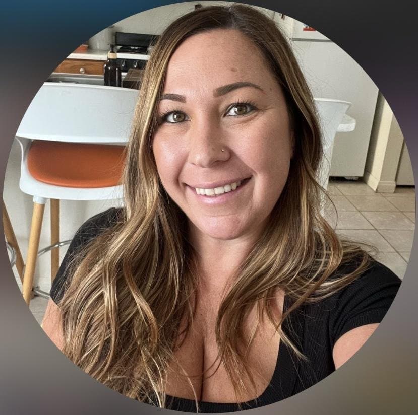 Coworker slut Amber Fulton