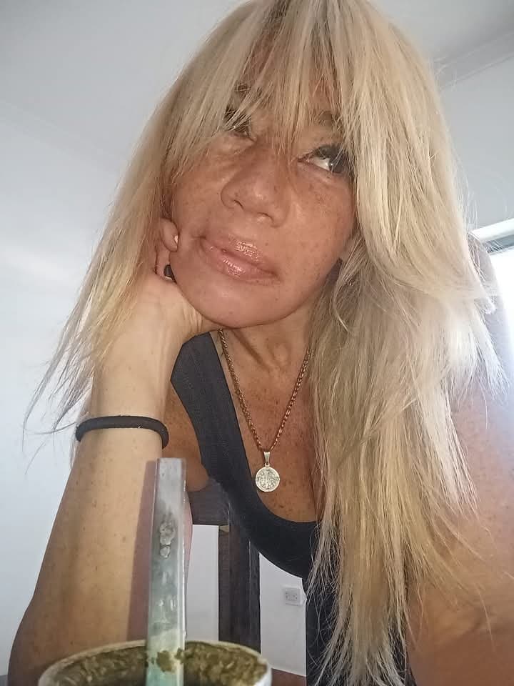 Fabi . Scataazza. Madura argentina. 29 videos con diferentes H. Trio y trio lésestá en @peporiles12