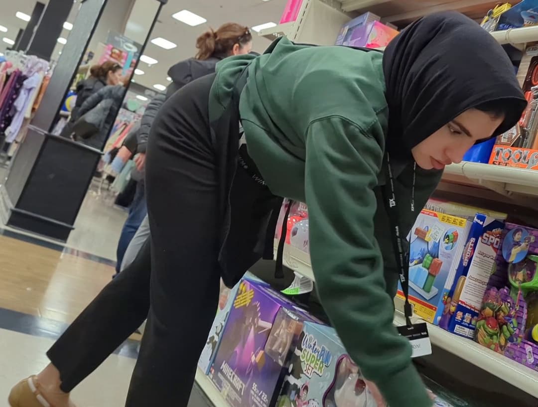 Hijabi Sluty big ass Muslim candid