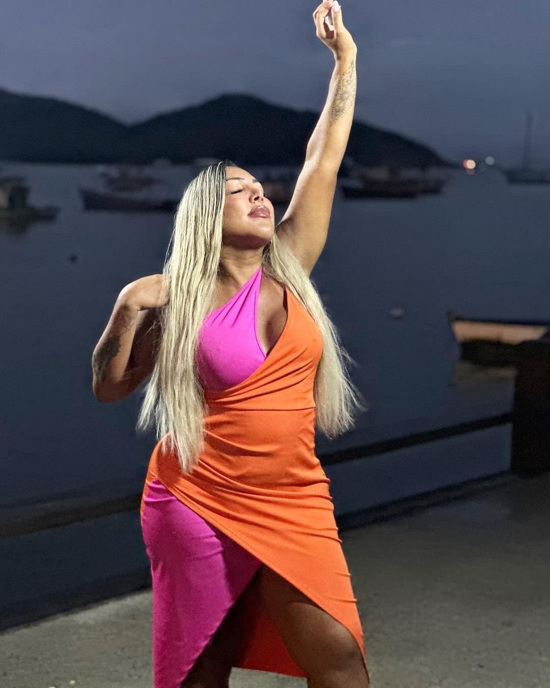 Click to view full size Aylla Gattina Trans Sexy Gostosa Cavala