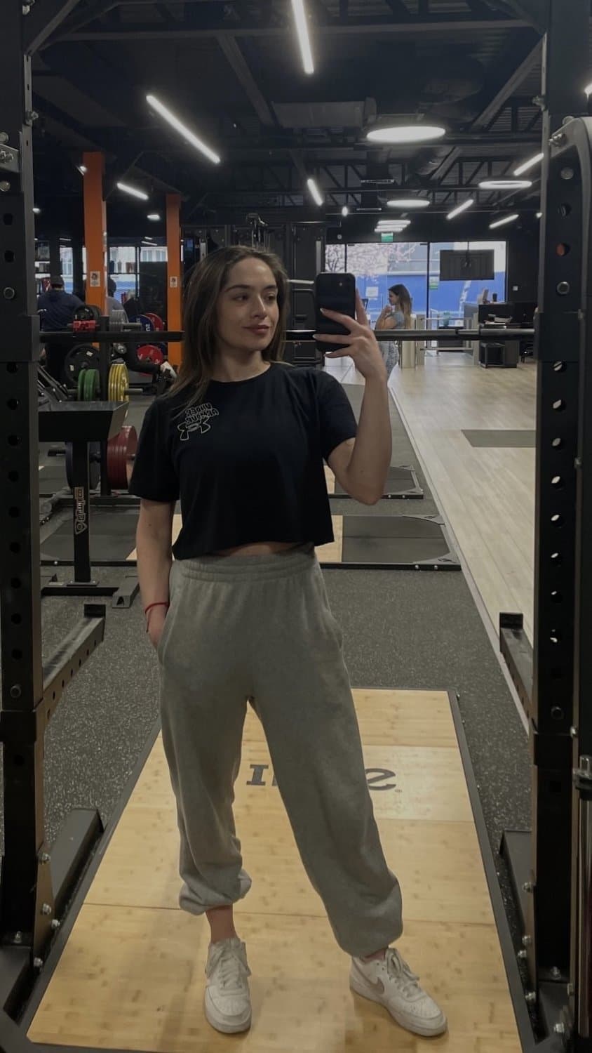 Fit, cute brunette babe is keen to show us her body. Who are we to refuse?