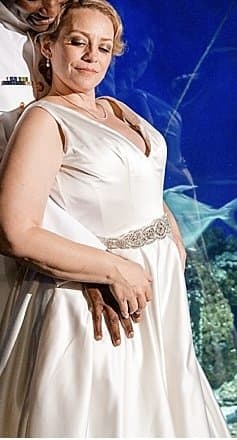 Click to view full size Navy vet Shannon has a great set of knockers