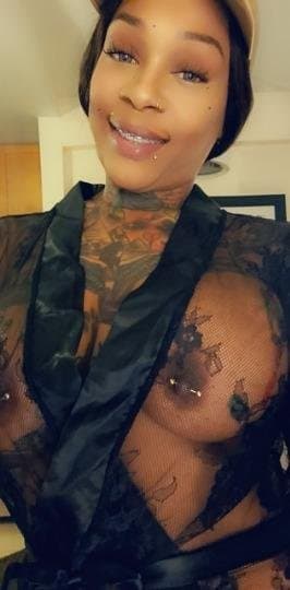 Mature ebony cougar pussy imprint panties milf mom pretty toes and feet tatted up FOUND IN HER PHONE