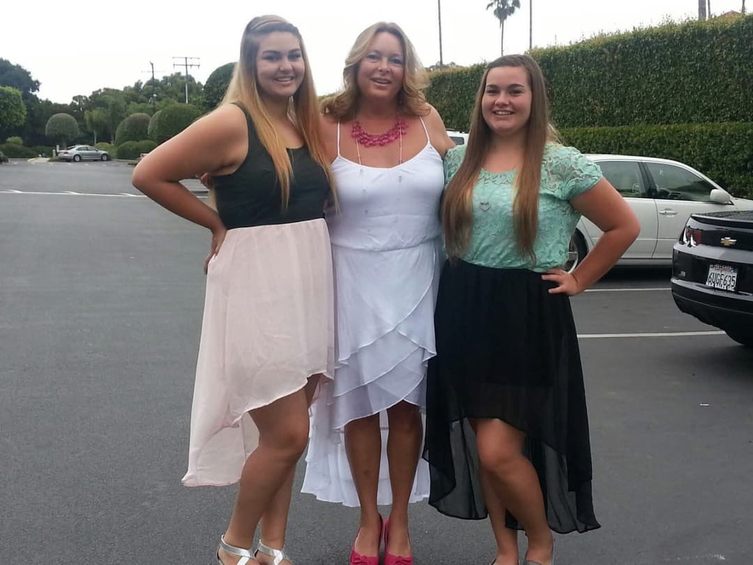 Click to view full size Comments. Love if any of them can be named in the comments too! PAWG milf and whores. Comment! Like!