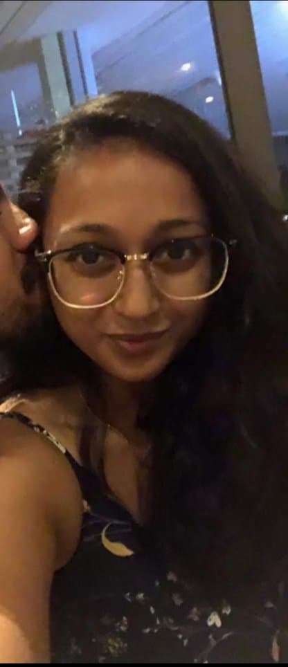 Curvy Singapore Army Girl Having Hot Phone Sex