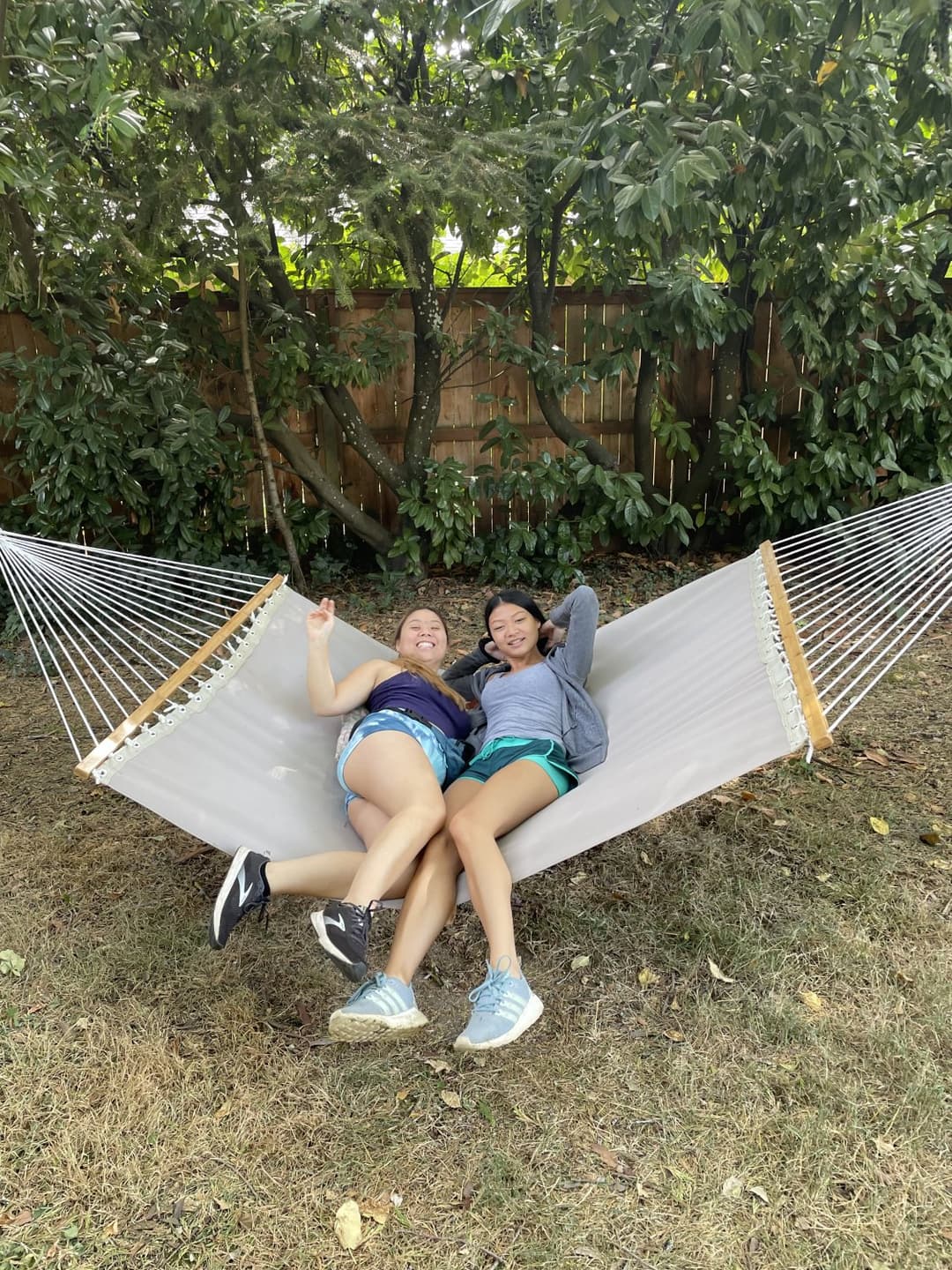 <<shy.asian.bestie<3>> part 2