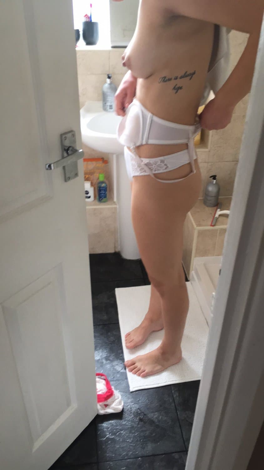 UK Sissy show his wife Vivian