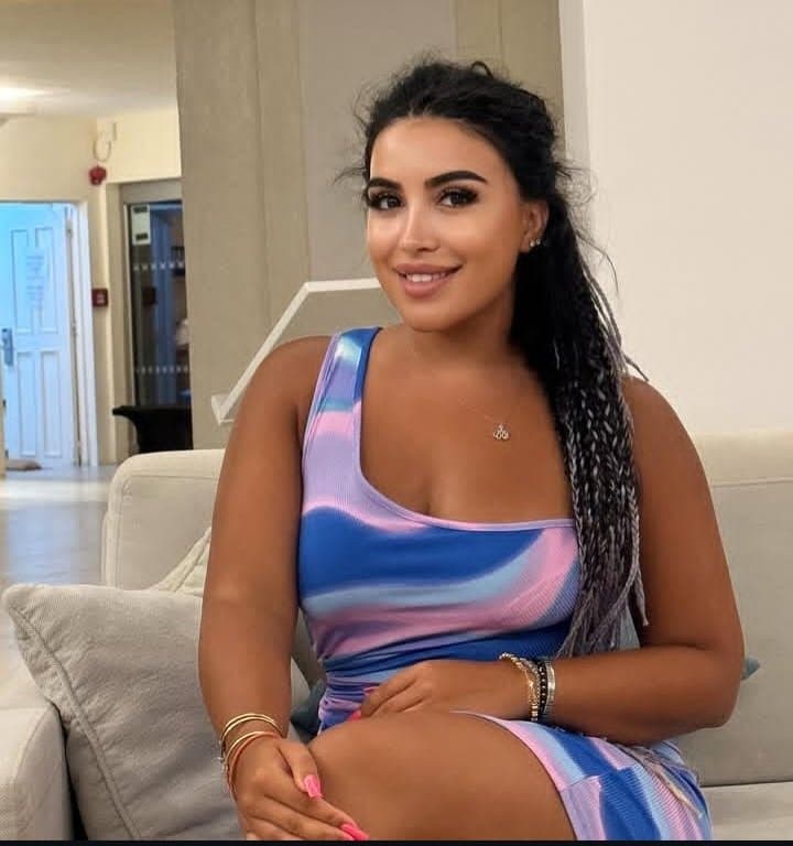 Sexy glamour feet pedicure woman