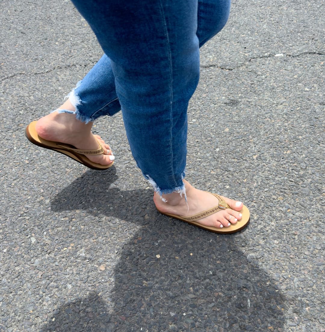 Moms friend back in rainbows