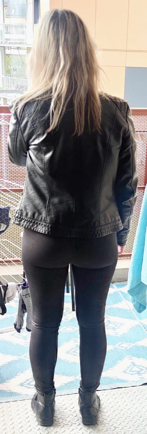 Click to view full size Sabrinag75 la salope leggins