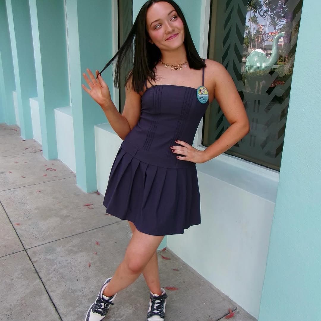 Izzy Moreno - Celebrating Her 18th Birthday (May 1, 2025)