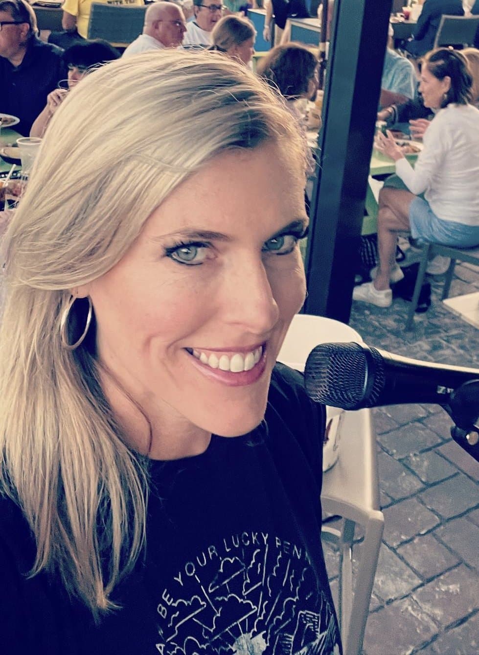 Musician Julie & wholesome Melissa stripped naked at a bar contest circa early 2000’s