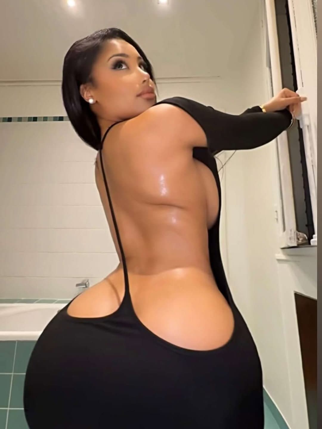 Hot    I use many Ai, both free and paid, and the most recent one I’m using is the Grok app. videos