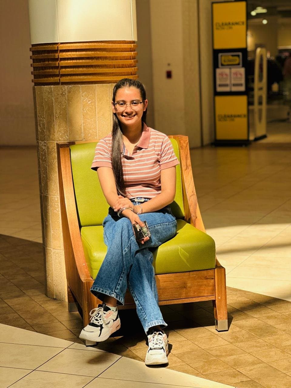 Indian desi nerdy glass girl nude videos