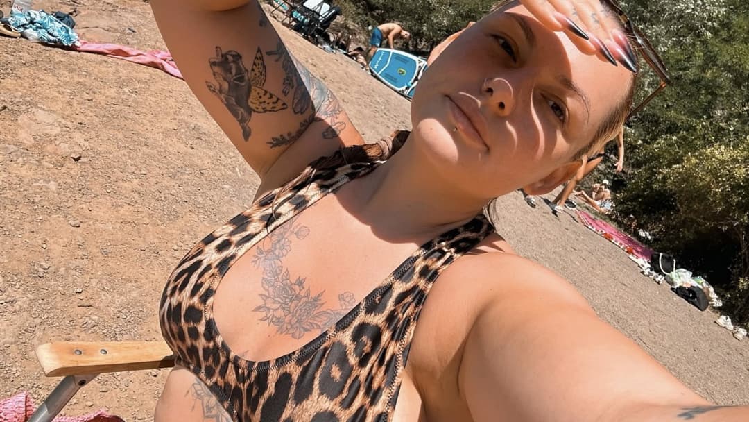 Serbian Tatted Bimbo Jelena Flaunting Body For Validation (NN)