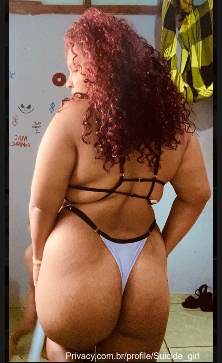 Eu dps de ver o privacy dessa gostosa ? privacy.com.br/profile/Suicide_girl sigam ela lá.