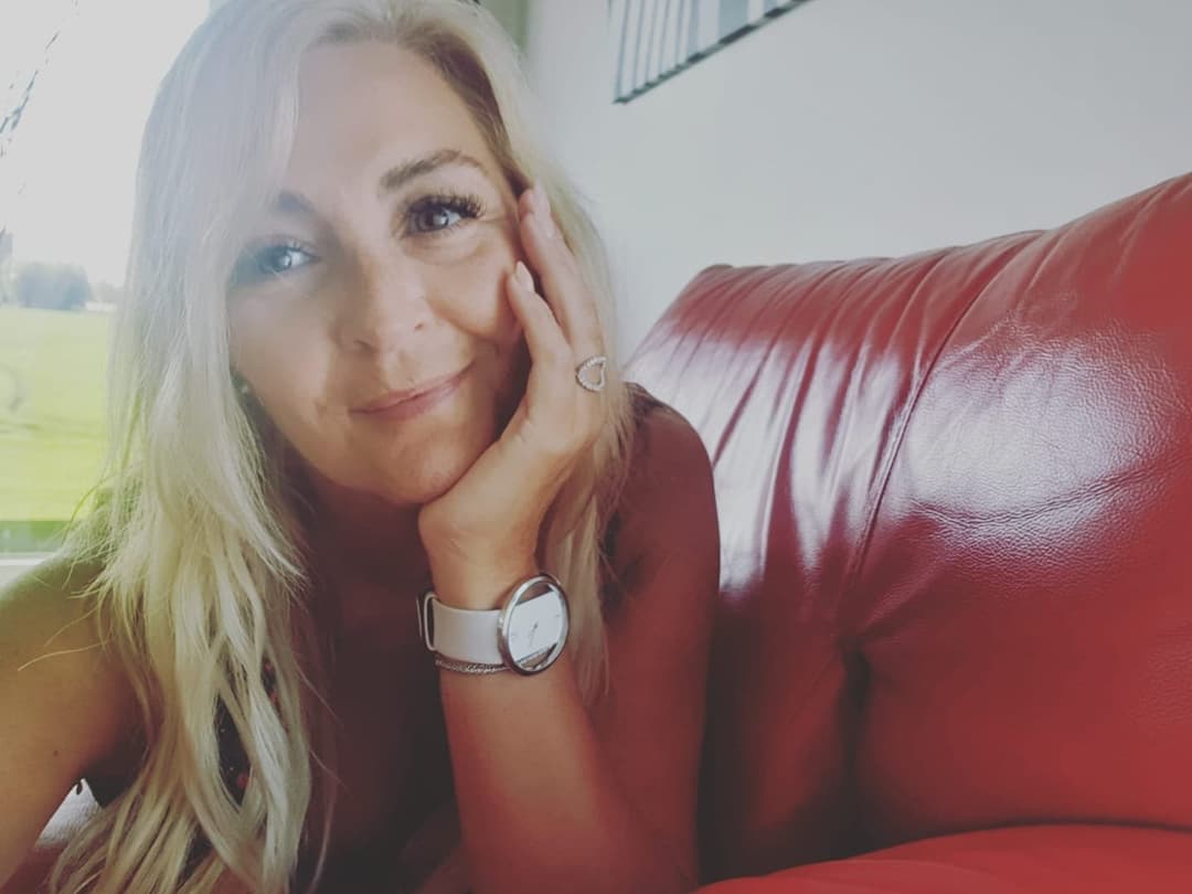 Ann Cath mature beauty