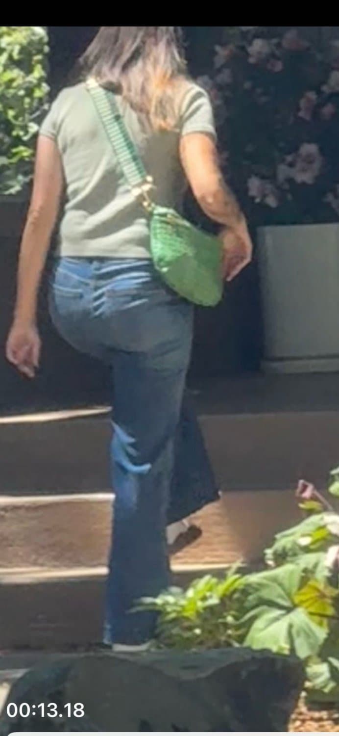 Creepshots of brunet