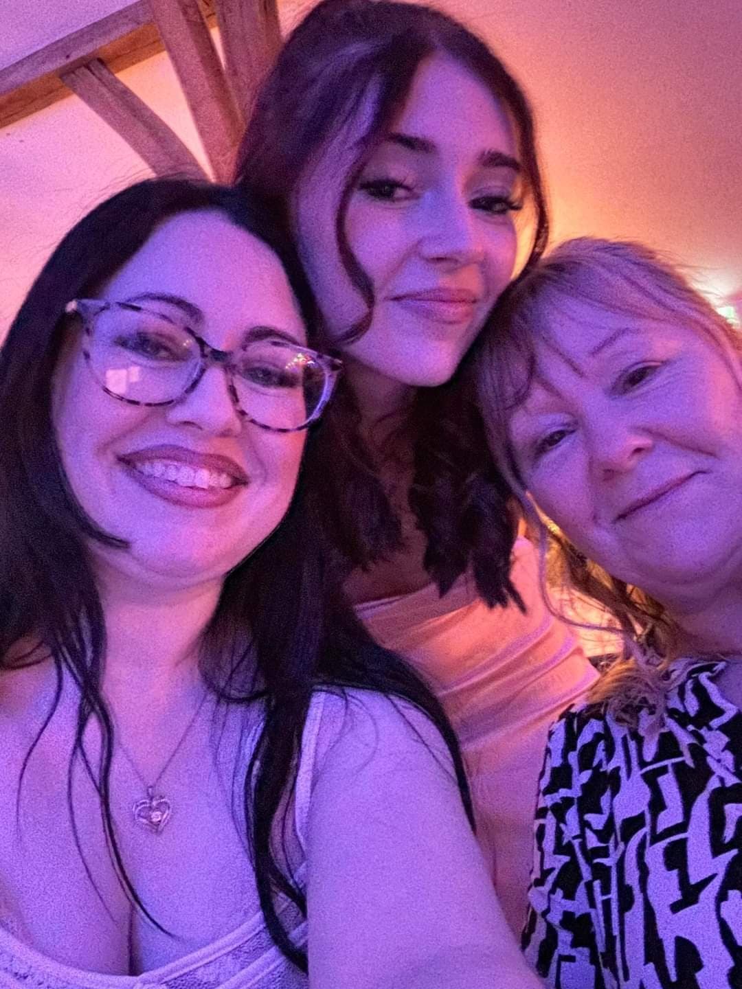 Stupid married uk slut kerry in all her glory