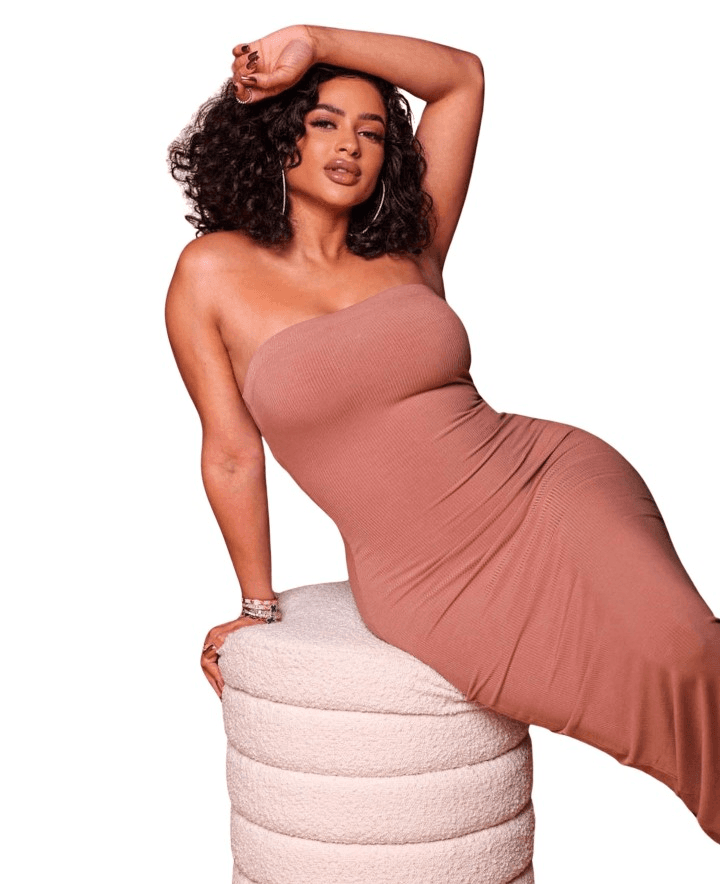 Click to view full size Tori Hughes