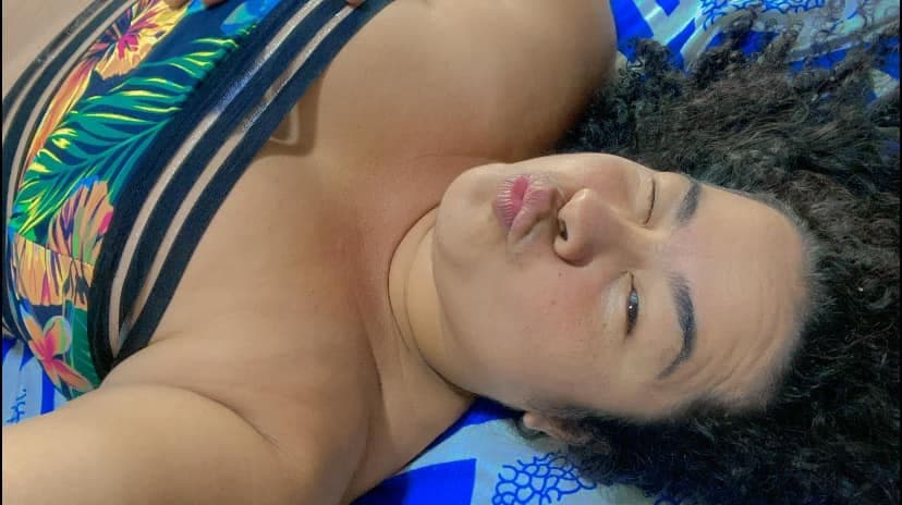 COLUMBIAN BBW BIKINI BABE