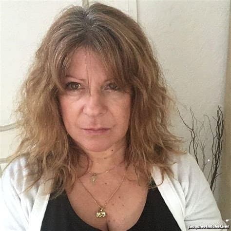 L actrice porno de Caen ( Pornhub-Jacquie et Michel)