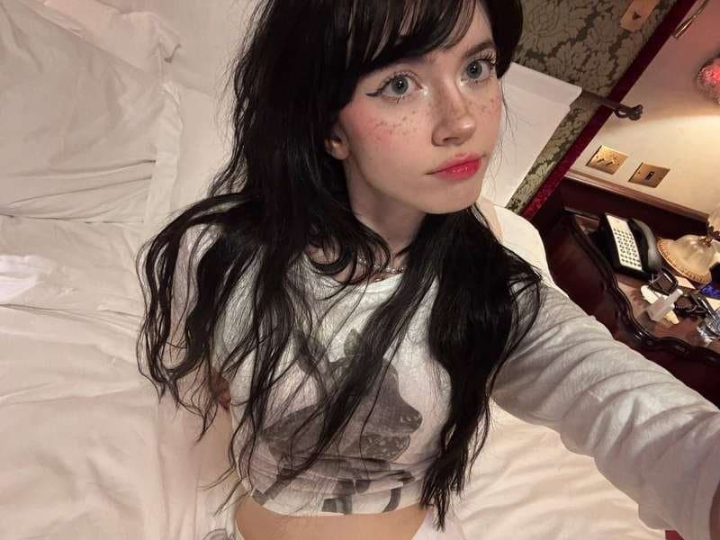 BEAUTIFUL HOT TEEN ABG MASTURBATING (LEALED) (joy, latina, teen, ass, e-girls, asian, abg, japanese)